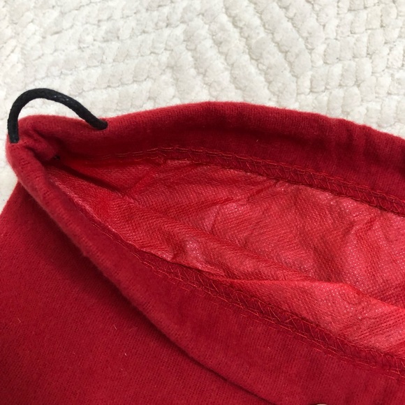 Valentino Garavani Red Felt Dust Bag Shoe Bag - Picture 6 of 6